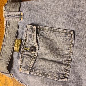 Lucky brand vintage crop.  Size 30